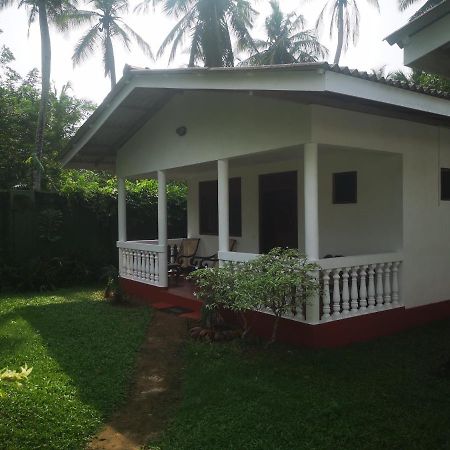 Vidisa Hotel Hikkaduwa Exterior foto