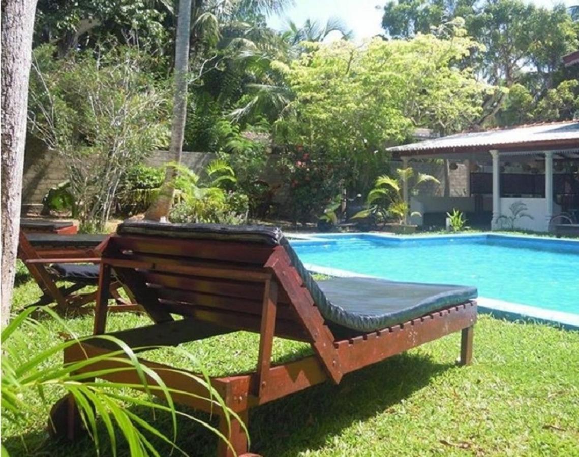 Vidisa Hotel Hikkaduwa Exterior foto