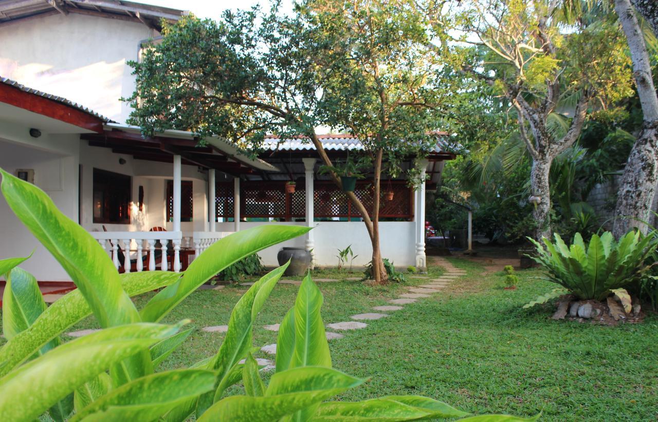 Vidisa Hotel Hikkaduwa Exterior foto